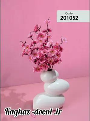 کاغذدیواری صورتی روشن s123-201052
